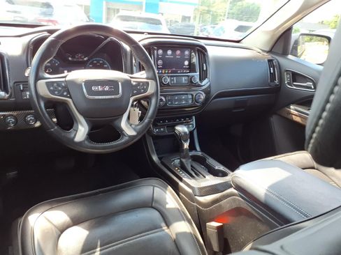 Used 2022 GMC Canyon Denali AWD/4WD image 7
