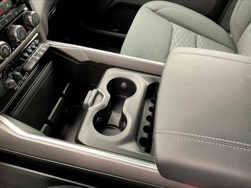 New 2026 RAM 1500 Big Horn AWD/4WD image 12