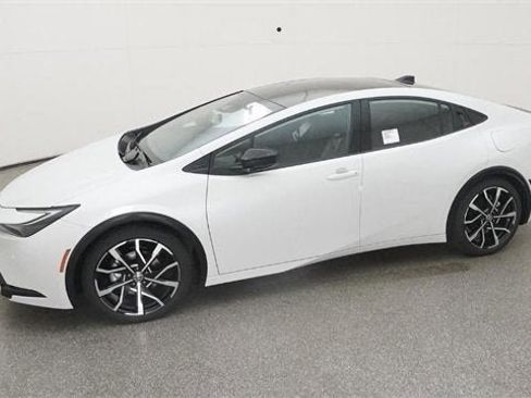 New 2026 Toyota Prius Plug-In Hybrid image 35