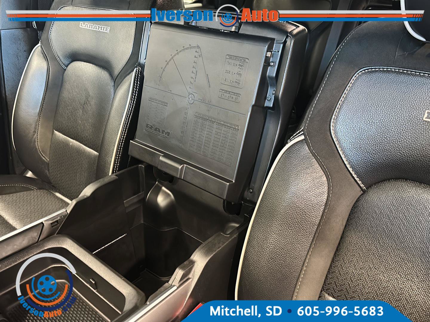 Used 2023 RAM 1500 Laramie AWD/4WD image 23