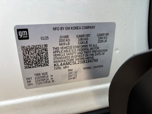 Used 2025 Buick Encore GX Preferred AWD/4WD image 28
