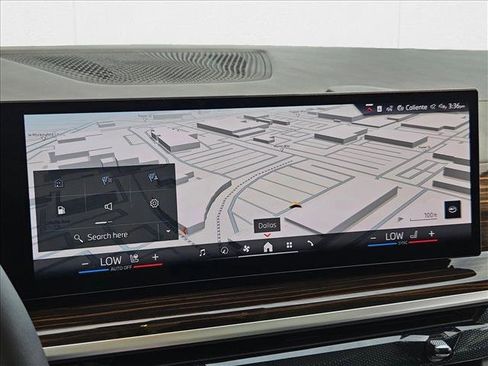 Used 2026 BMW X7 xDrive40i w/ Premium Package image 12