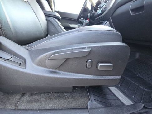 Used 2015 Chevrolet Colorado LT w/ Luxury Package AWD/4WD image 19