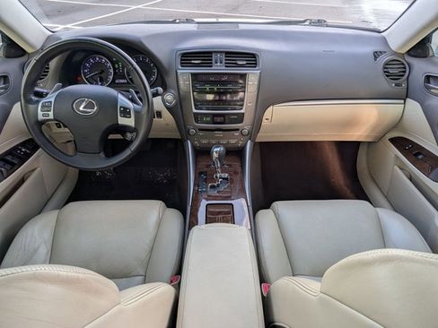Used 2011 Lexus IS 250 w/ Premium Pkg Value Edition image 16