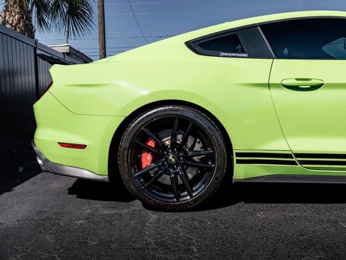 Used 2020 Ford Mustang Shelby GT500 w/ Technology Package image 11