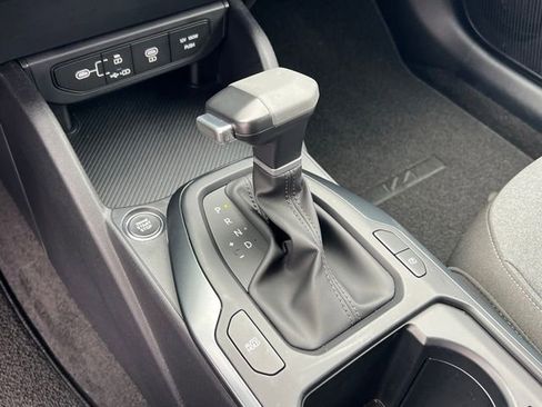 Certified 2025 Kia K4 LXS image 22