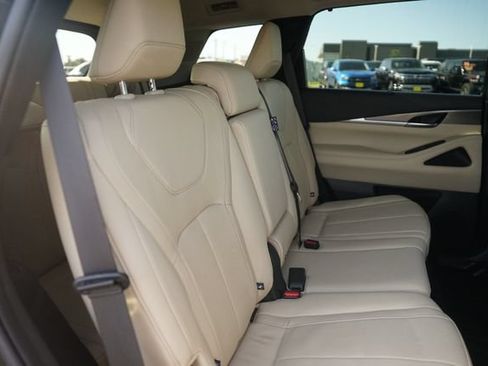 Used 2023 INFINITI QX60 Luxe w/ Cargo Package AWD/4WD image 19