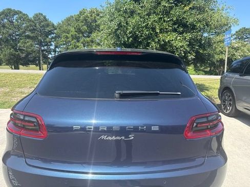 Used 2015 Porsche Macan S AWD/4WD image 3