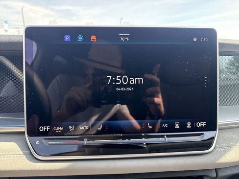 New 2026 Volkswagen Tiguan SE AWD/4WD image 13