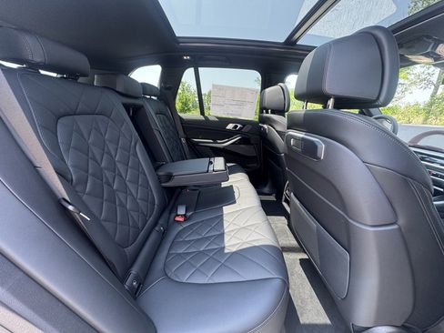 Used 2026 BMW X5 xDrive40i w/ M Sport Package image 20