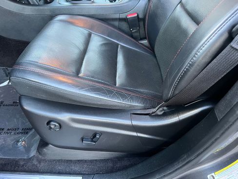 Used 2018 Dodge Durango R/T image 24