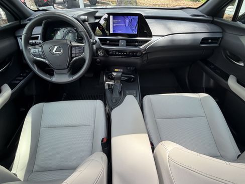 Used 2024 Lexus UX 250h F Sport FWD image 35