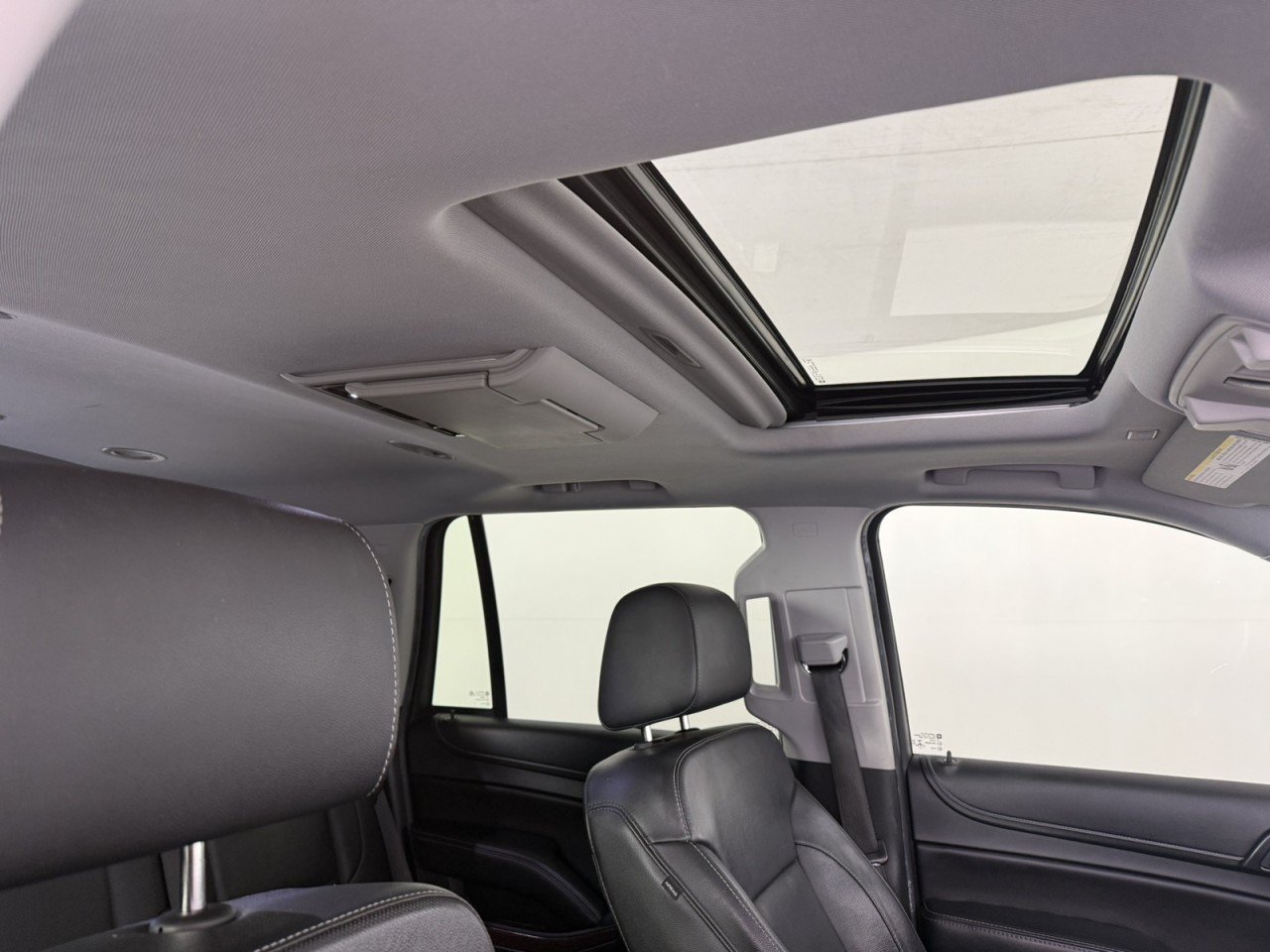 Used 2018 GMC Yukon SLT AWD/4WD image 13