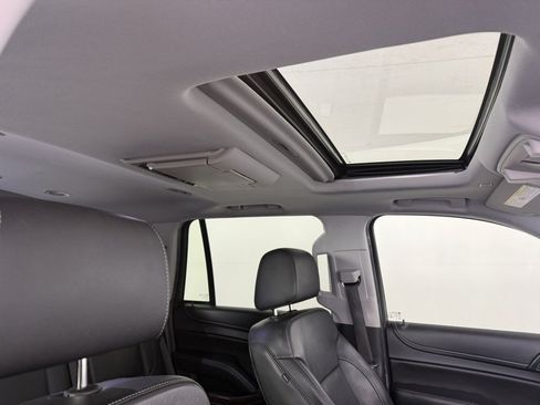 Used 2018 GMC Yukon SLT AWD/4WD image 13
