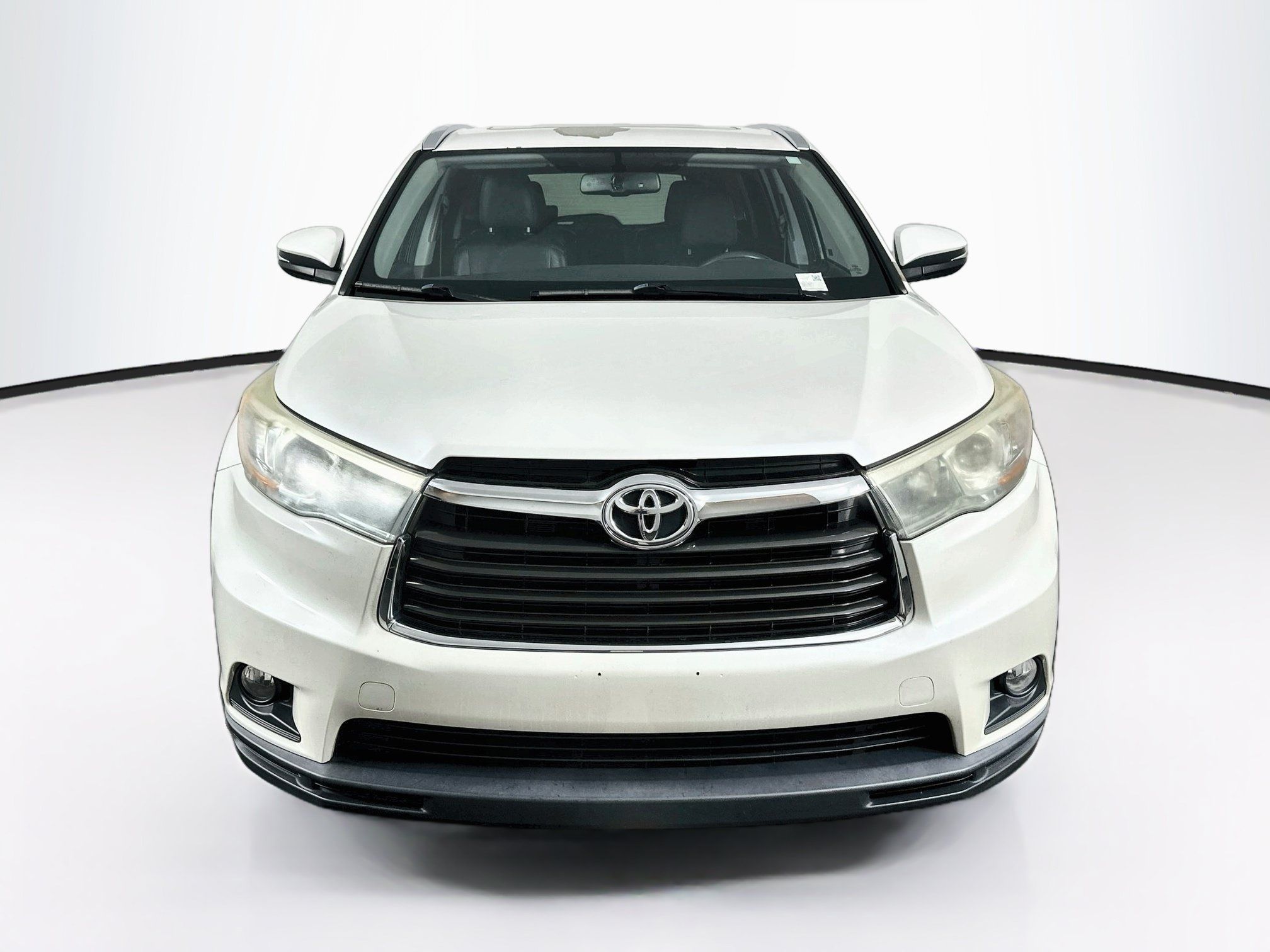 Used 2016 Toyota Highlander XLE AWD/4WD image 2