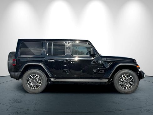 New 2026 Jeep Wrangler Sahara image 3