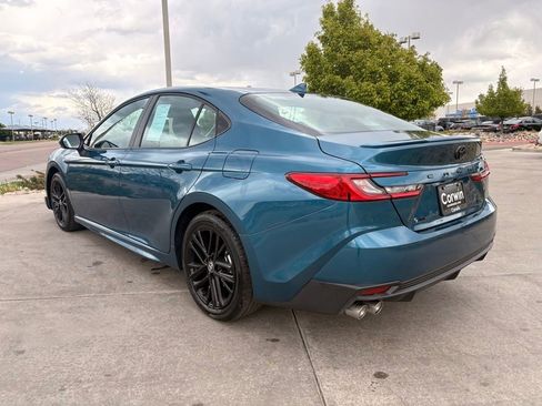 Used 2026 Toyota Camry SE FWD image 5
