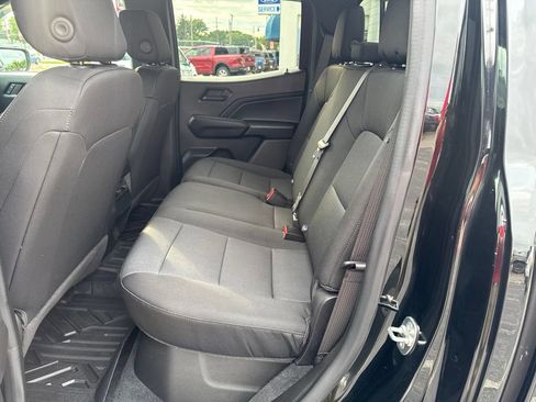 Used 2024 Chevrolet Colorado Trail Boss w/ Technology Package AWD/4WD image 29