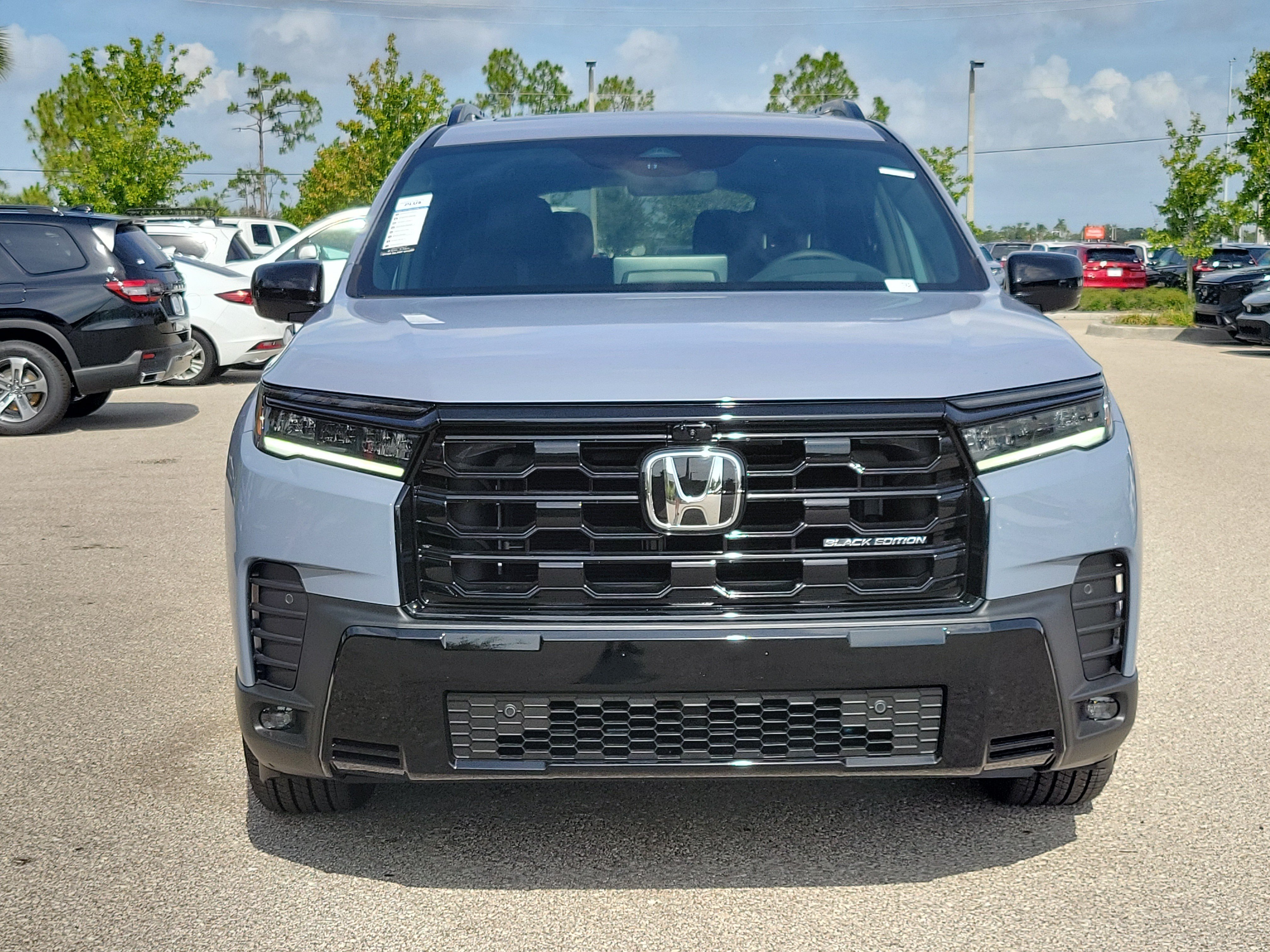 New 2026 Honda Pilot Black Edition image 2