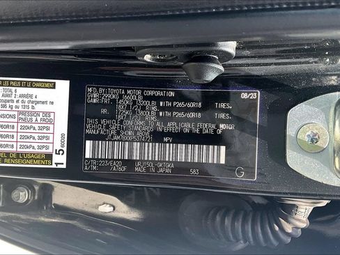 Used 2023 Lexus GX 460 Premium AWD/4WD image 19