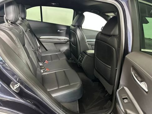 Used 2023 Cadillac XT4 Premium Luxury image 28