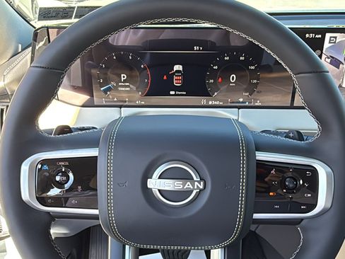 Certified 2025 Nissan Armada Platinum Reserve image 9