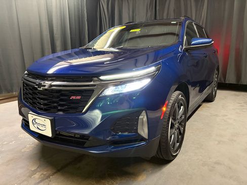Used 2023 Chevrolet Equinox RS w/ RS Leather Package AWD/4WD image 1