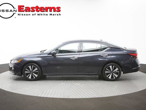Used 2019 Nissan Altima 2.5 SV FWD image 60