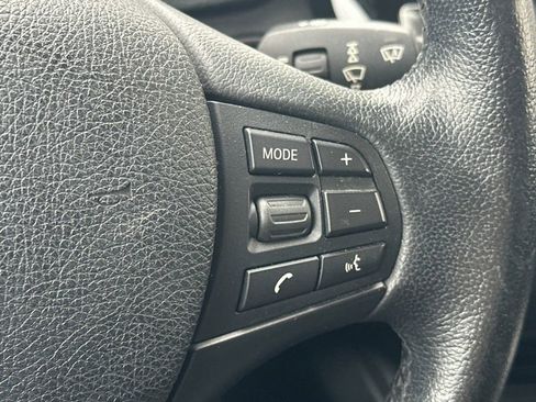 Used 2017 BMW 320i Sedan image 24