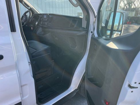 Used 2021 Ford Transit 150 Low Roof image 17