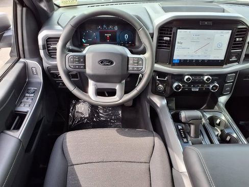New 2026 Ford F150 XLT w/ XLT Black Appearance Package AWD/4WD image 9