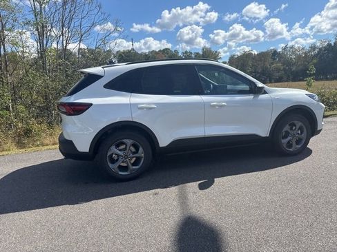 New 2026 Ford Escape ST-Line w/ Tech Pack #1 image 4