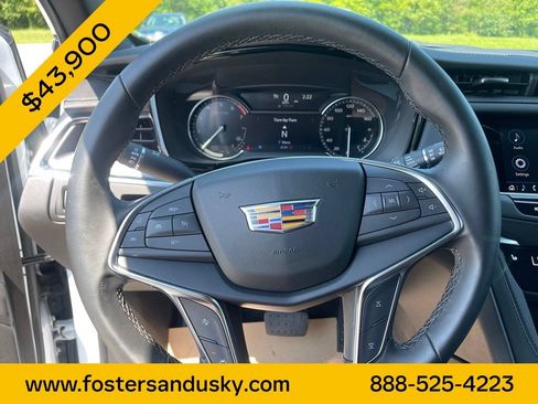 Used 2026 Cadillac XT5 Luxury FWD image 10