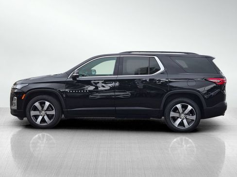 Used 2023 Chevrolet Traverse LT w/ LT Premium Package AWD/4WD image 7
