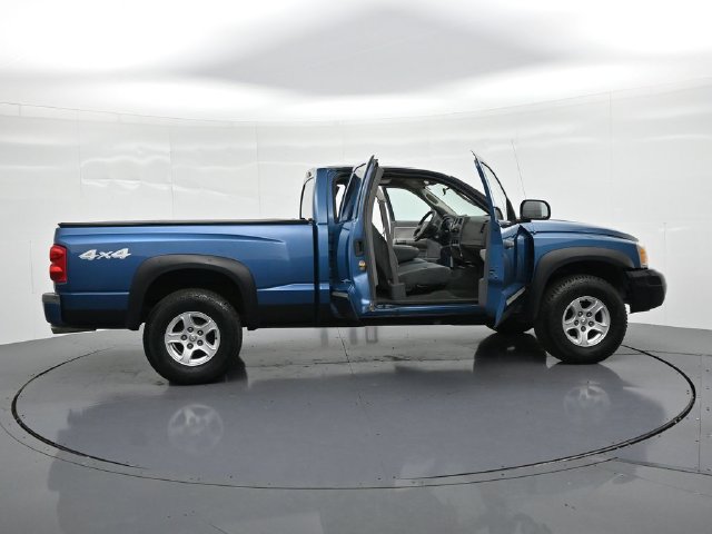 Used 2005 Dodge Dakota SLT AWD/4WD image 21