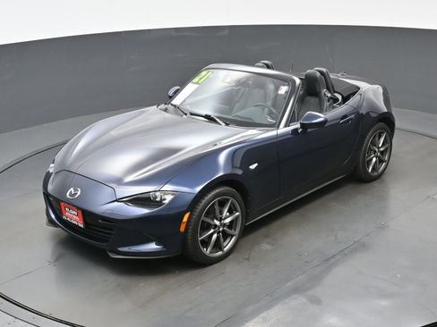 Used 2021 MAZDA MX-5 Miata Grand Touring image 30