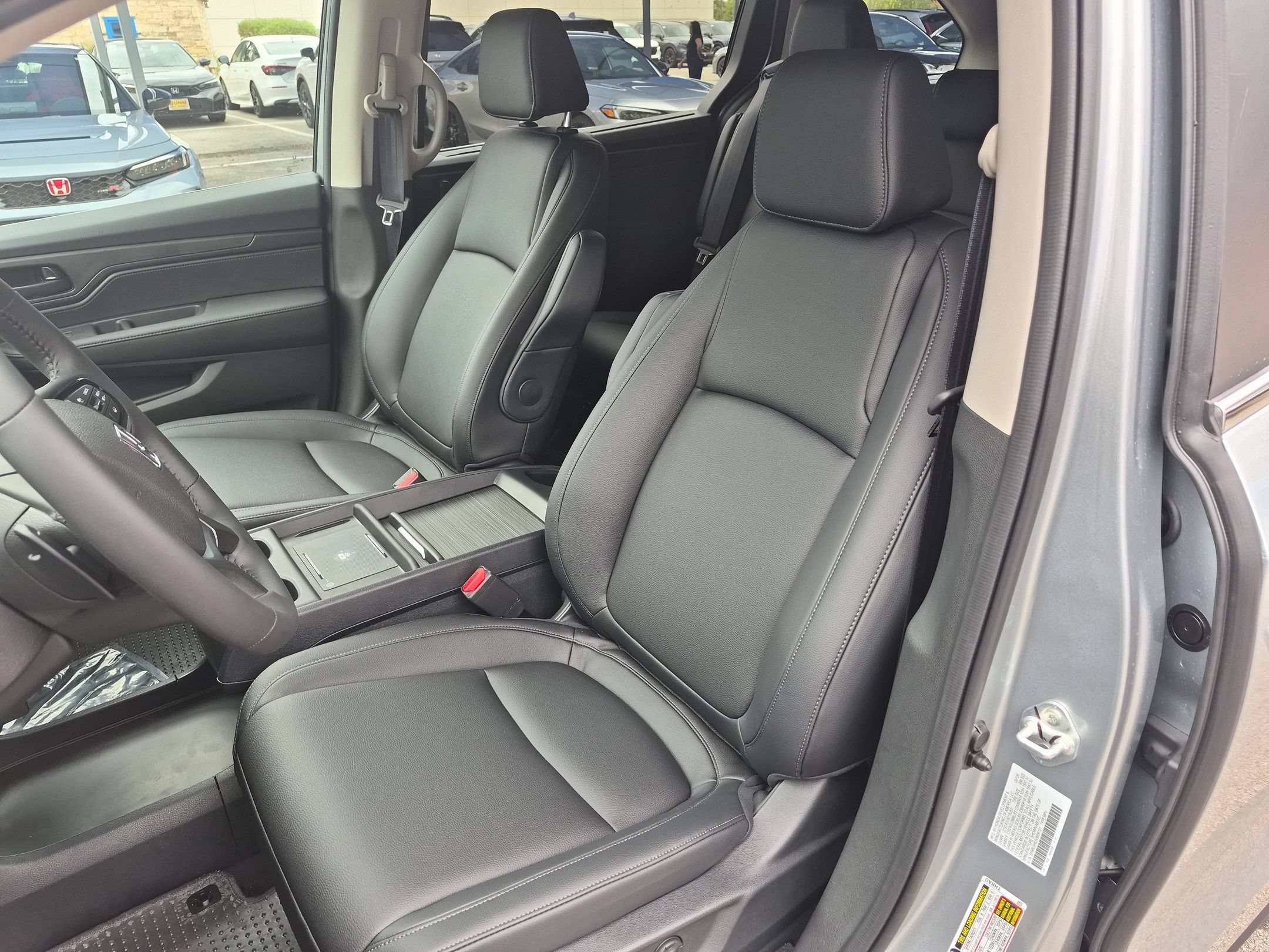 New 2027 Honda Odyssey EX-L image 13