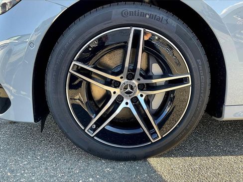 New 2026 Mercedes-Benz E 350 4MATIC Sedan image 11