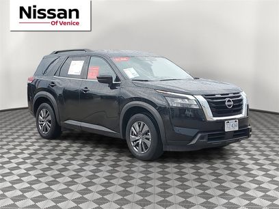 Certified 2024 Nissan Pathfinder SV