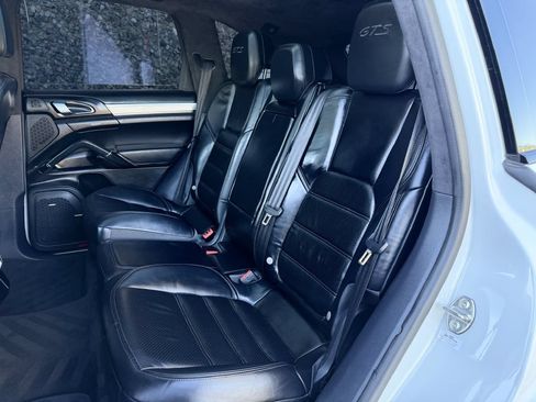 Used 2017 Porsche Cayenne GTS AWD/4WD image 14