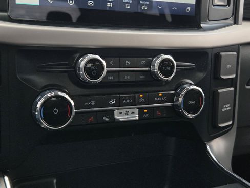 Used 2023 Ford F150 XLT w/ Equipment Group 302A High RWD image 23