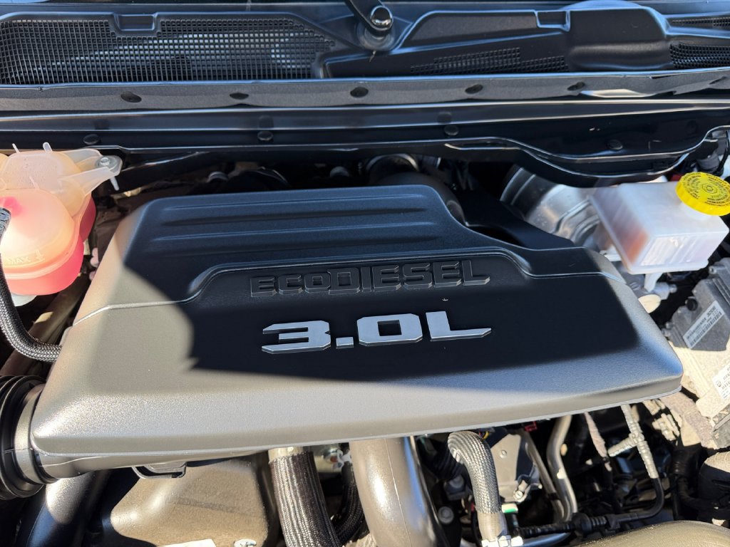 Used 2022 RAM 1500 Limited AWD/4WD image 20