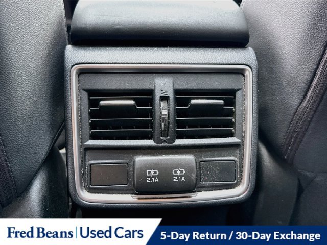 Used 2020 Subaru Forester Premium AWD/4WD image 32