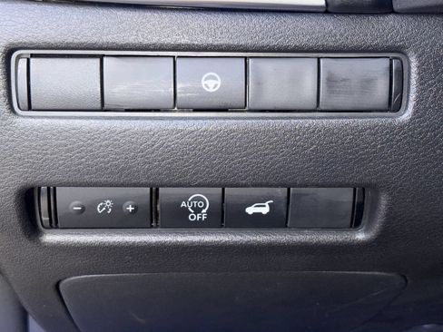 Certified 2023 Nissan Rogue SL w/ SL Premium Package FWD image 21