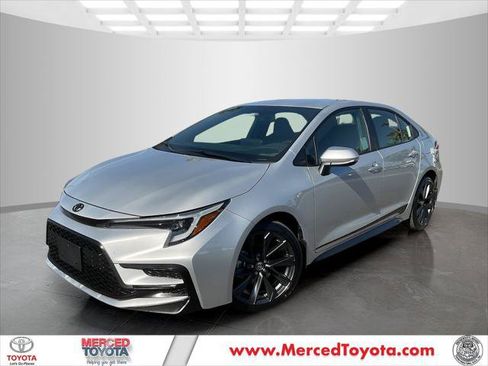 Certified 2024 Toyota Corolla SE FWD image 1