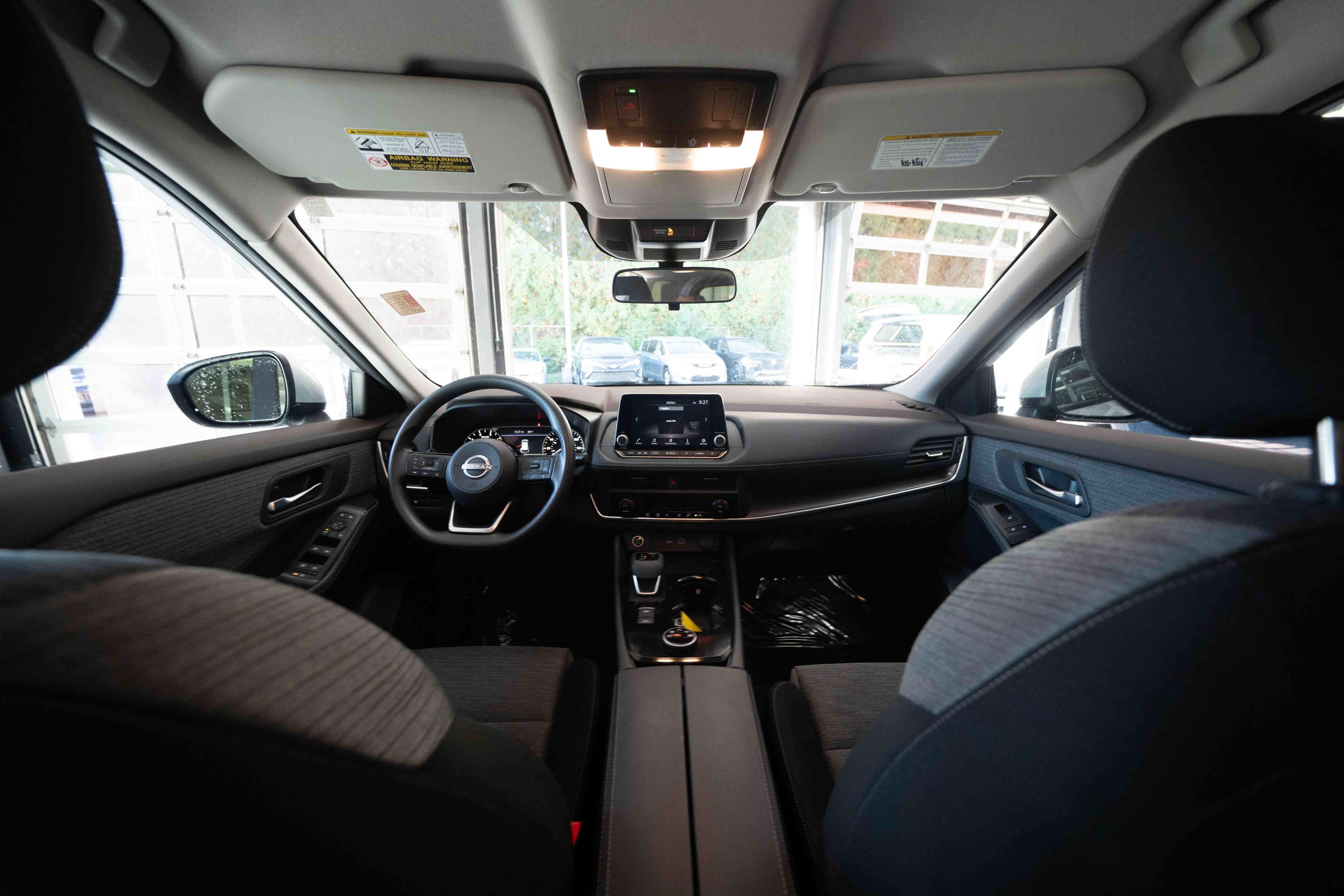 Used 2023 Nissan Rogue SV AWD/4WD image 19