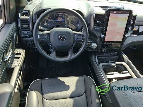Used 2025 RAM 1500 Limited AWD/4WD image 11