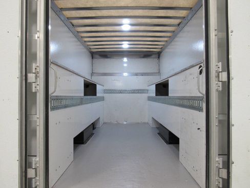 Used 2019 Chevrolet Express 3500 w/ Power Convenience Package image 16