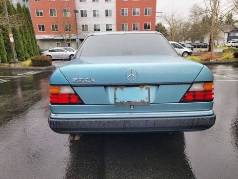 Used 1991 Mercedes-Benz 300 E 3.0 image 6