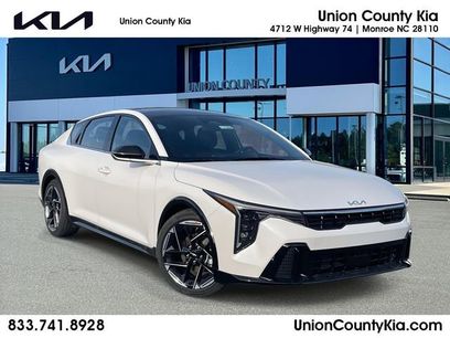 New 2025 Kia K4 GT-Line w/ GT-Line Premium Package